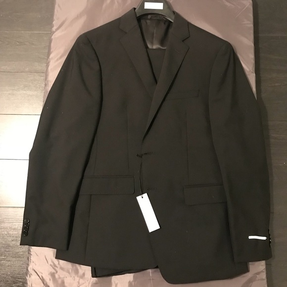 Eli Tahari Solid Wool Suit - Picture 4 of 8